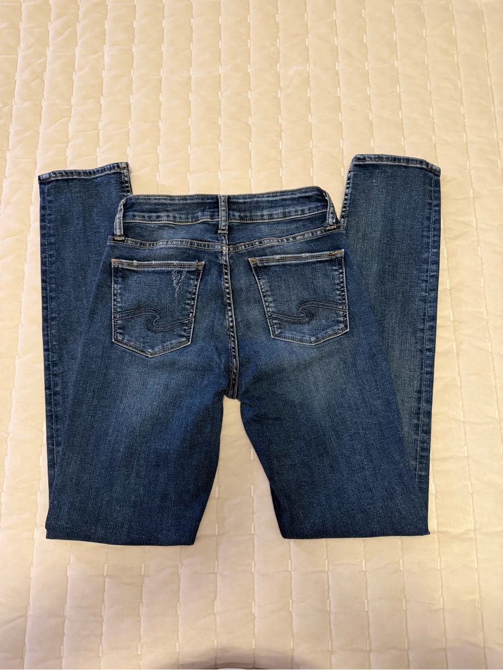 Silver Jeans Co. Dark Blue Women's Jeans - Avery Slim